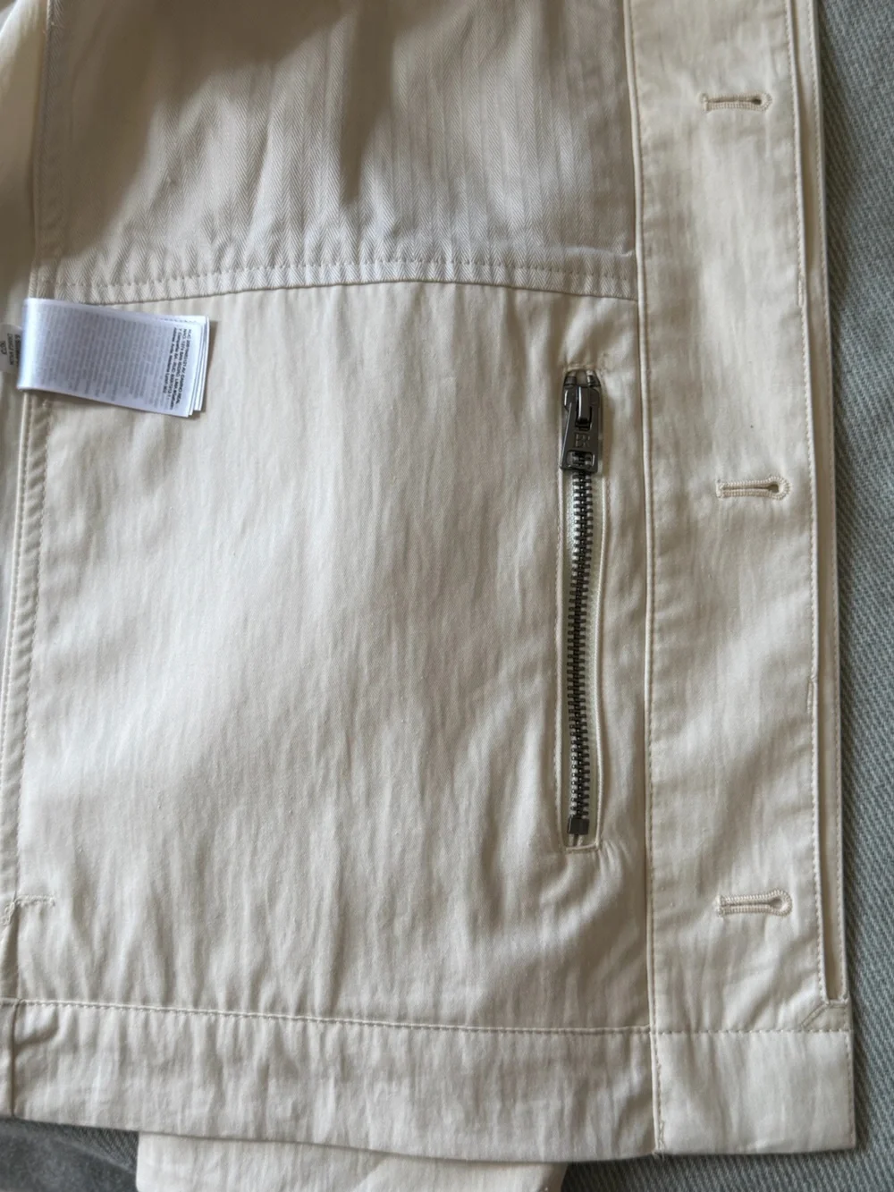 Banana Republic Water Resistant Shirt Jacket in Cream Size S
